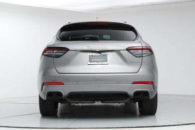 2022 Maserati Levante