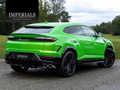 2025 Lamborghini 4.0 V8 BiTurbo 25.9kWh SE Auto 4WD Euro 6 5dr