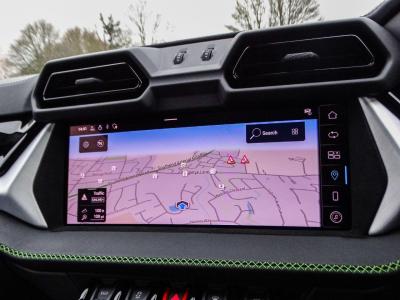 2025 Lamborghini 4.0 V8 BiTurbo 25.9kWh SE Auto 4WD Euro 6 5dr