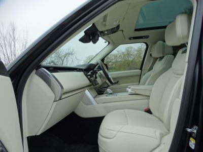 2023 Land Rover 3.0 P550e 38.2kWh SV Auto 4WD Euro 6 (s/s) 5dr