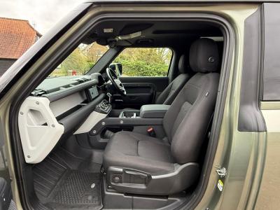 2021 Land Rover 3.0 D200 MHEV Hard Top SUV Auto 4WD SWB Euro 6 (s/s) 3dr