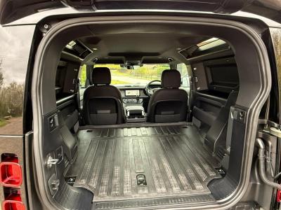 2021 Land Rover 3.0 D200 MHEV Hard Top SUV Auto 4WD SWB Euro 6 (s/s) 3dr