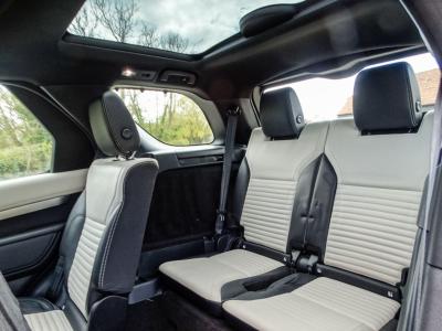 2021 Land Rover 3.0 D250 MHEV R-Dynamic S Auto 4WD Euro 6 (s/s) 5dr