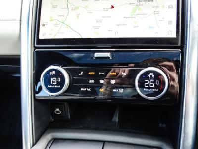 2021 Land Rover 3.0 D250 MHEV R-Dynamic S Auto 4WD Euro 6 (s/s) 5dr