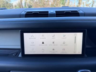 2021 Land Rover 3.0 D300 MHEV HSE Hard Top SUV Auto 4WD MWB Euro 6 (s/s) 5dr