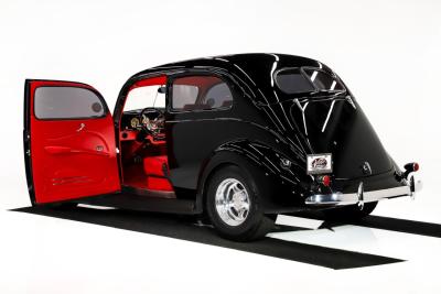 1937 Ford Slantback