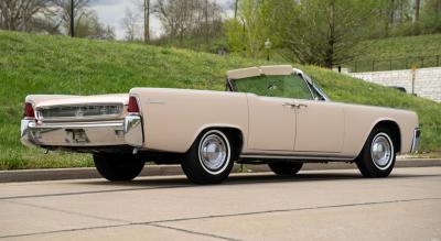 1962 Lincoln Continental