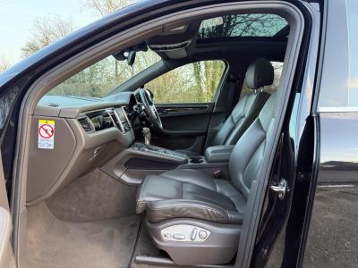 2016 Porsche 3.0 V6 S PDK 4WD Euro 6 (s/s) 5dr