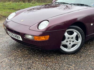 1993 Porsche 3.0 Cabriolet Tiptronic 2dr