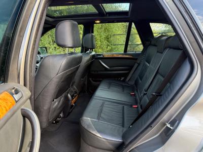 2005 BMW 4.4i V8 Sport Auto 4WD Euro 3 5dr