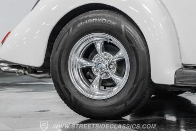 1937 Ford 5-Window Coupe Streetrod
