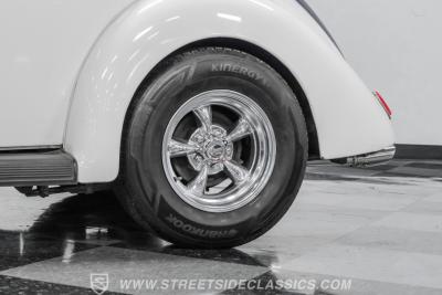 1937 Ford 5-Window Coupe Streetrod