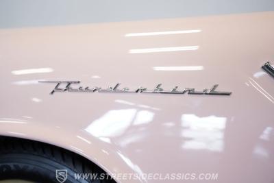 1957 Ford Thunderbird