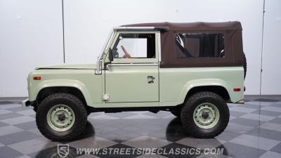 1997 Land Rover Defender 90 NAS
