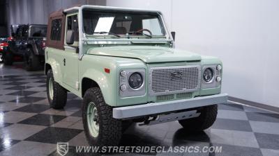 1997 Land Rover Defender 90 NAS