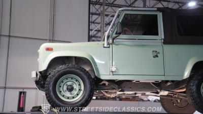 1997 Land Rover Defender 90 NAS
