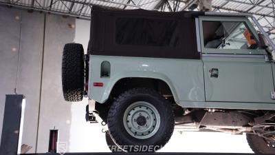 1997 Land Rover Defender 90 NAS