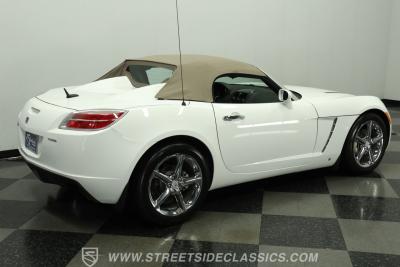 2009 Saturn Sky  Red Line