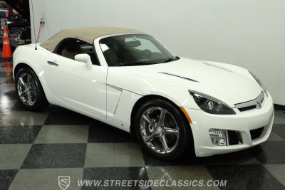 2009 Saturn Sky  Red Line