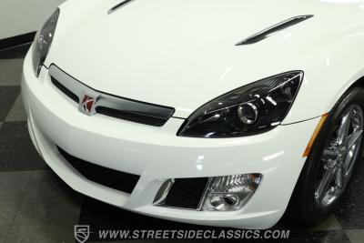 2009 Saturn Sky  Red Line