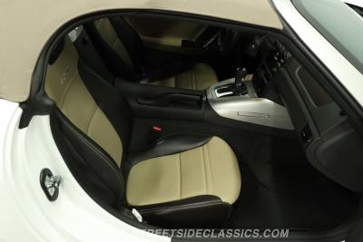 2009 Saturn Sky  Red Line