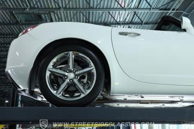 2009 Saturn Sky  Red Line