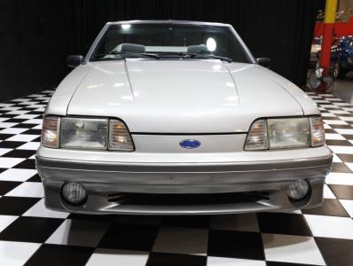1990 Ford Mustang