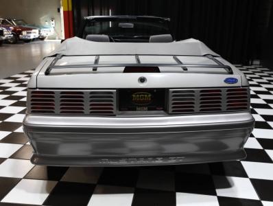 1990 Ford Mustang