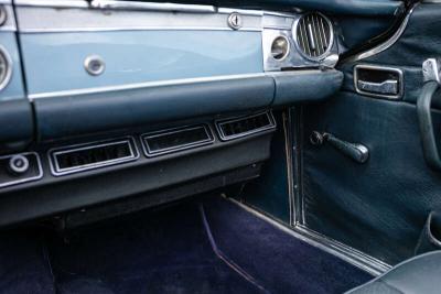 1970 Mercedes - Benz 280SL