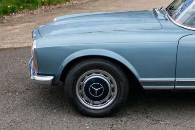 1970 Mercedes - Benz 280SL