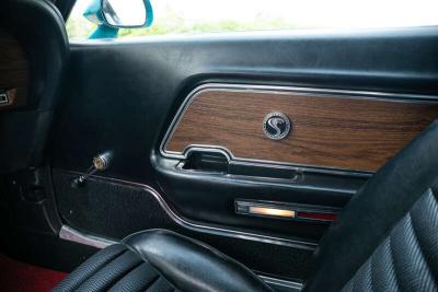 1969 Ford SHELBY MUSTANG