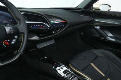 2025 Ferrari SF90 SPIDER