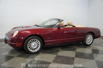 2004 Ford Thunderbird