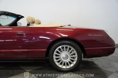 2004 Ford Thunderbird