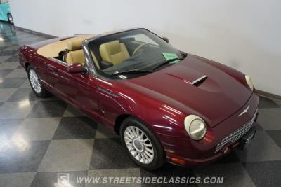 2004 Ford Thunderbird