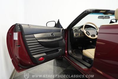 2004 Ford Thunderbird