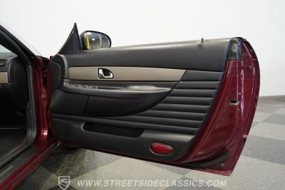 2004 Ford Thunderbird