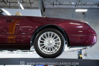 2004 Ford Thunderbird