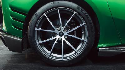 2023 Ferrari 812 Competizione