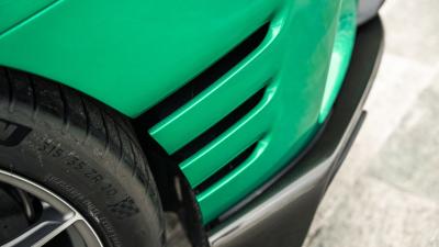 2023 Ferrari 812 Competizione