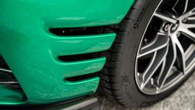 2023 Ferrari 812 Competizione