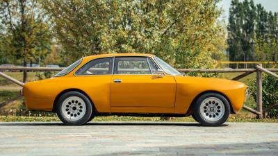 1970 Alfa Romeo GT Bertone Restomod by Timeless Garage