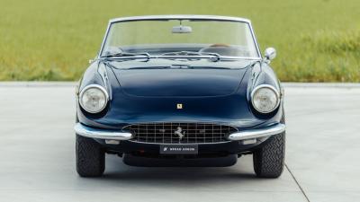 1968 Ferrari 330 GTS