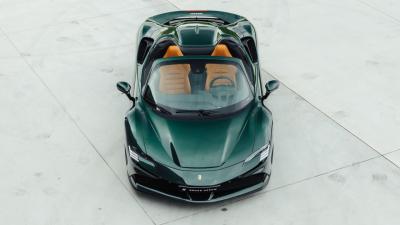 2022 Ferrari SF90 SPIDER