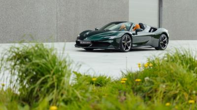 2022 Ferrari SF90 SPIDER