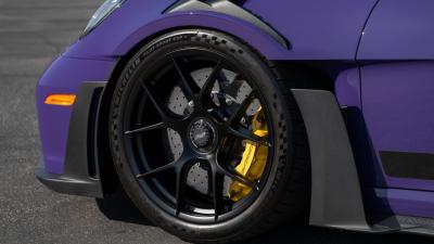 2025 Porsche 911 GT3 RS Weissach Package