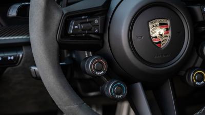 2025 Porsche 911 GT3 RS Weissach Package