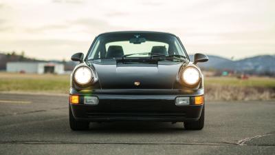 1990 Porsche 911 Carrera 2 Coupe