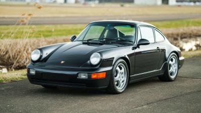 1990 Porsche 911 Carrera 2 Coupe