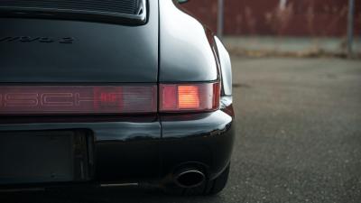 1990 Porsche 911 Carrera 2 Coupe